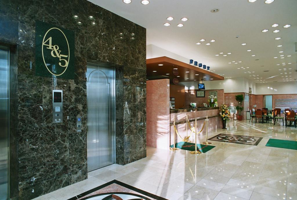 Toyoko Inn Shonan Kamakura Fujisawa-Eki Kita-Guchi Exteriör bild