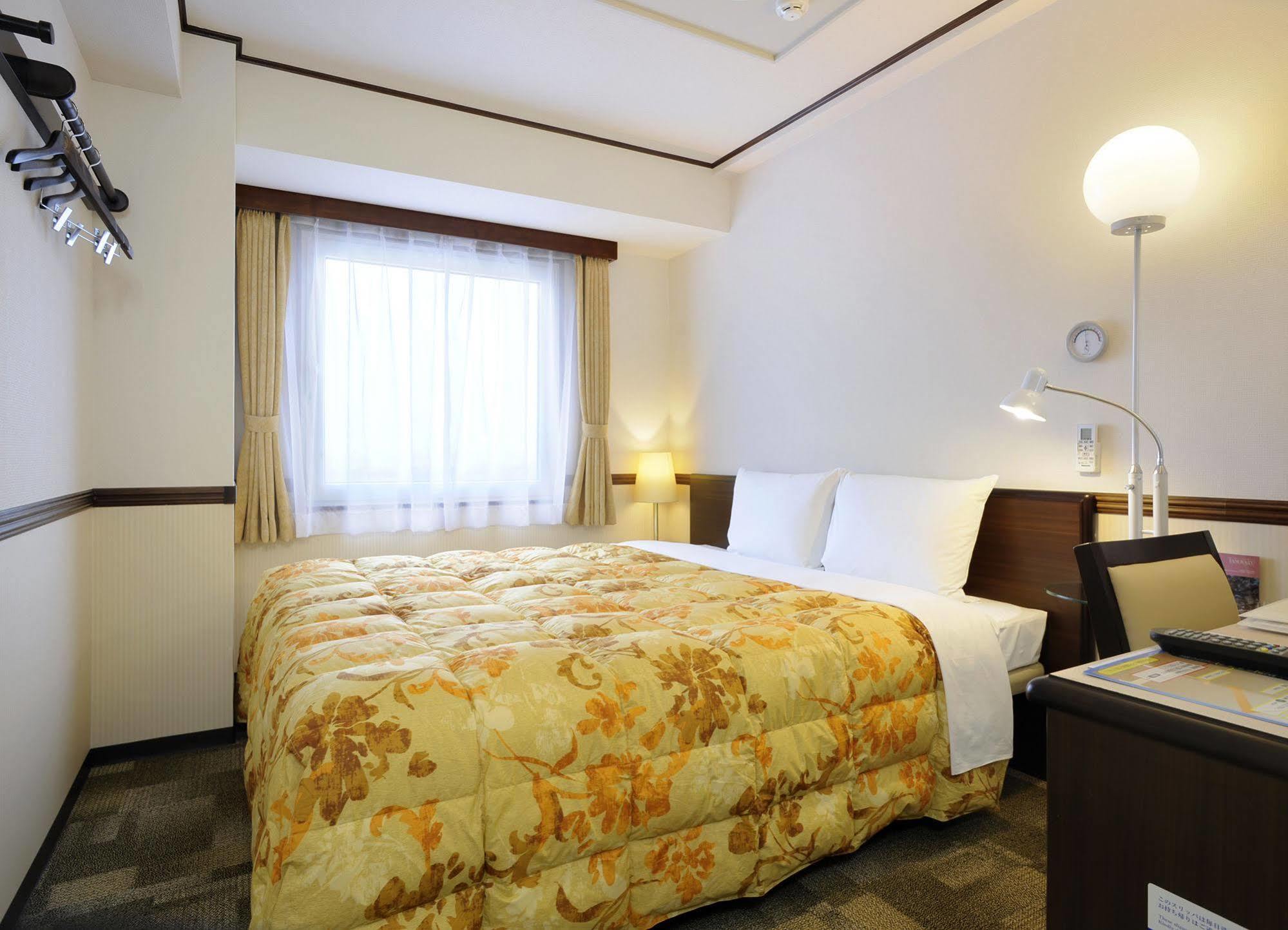 Toyoko Inn Shonan Kamakura Fujisawa-Eki Kita-Guchi Exteriör bild